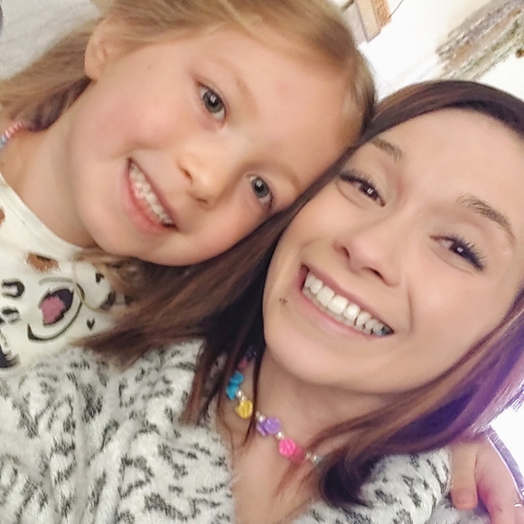 Meet your Posher, Misty - Picture 4 of 4